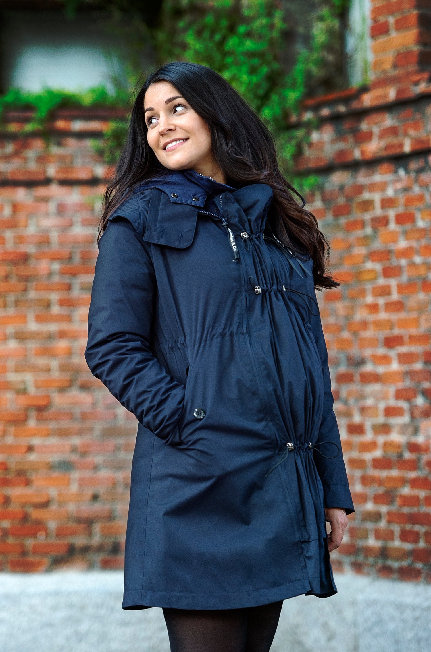 Wombat & Co. KOWARI 4-i-1 helårsjakke til gravide/bærejakke - Navy - Bærejakke - MamaMilla