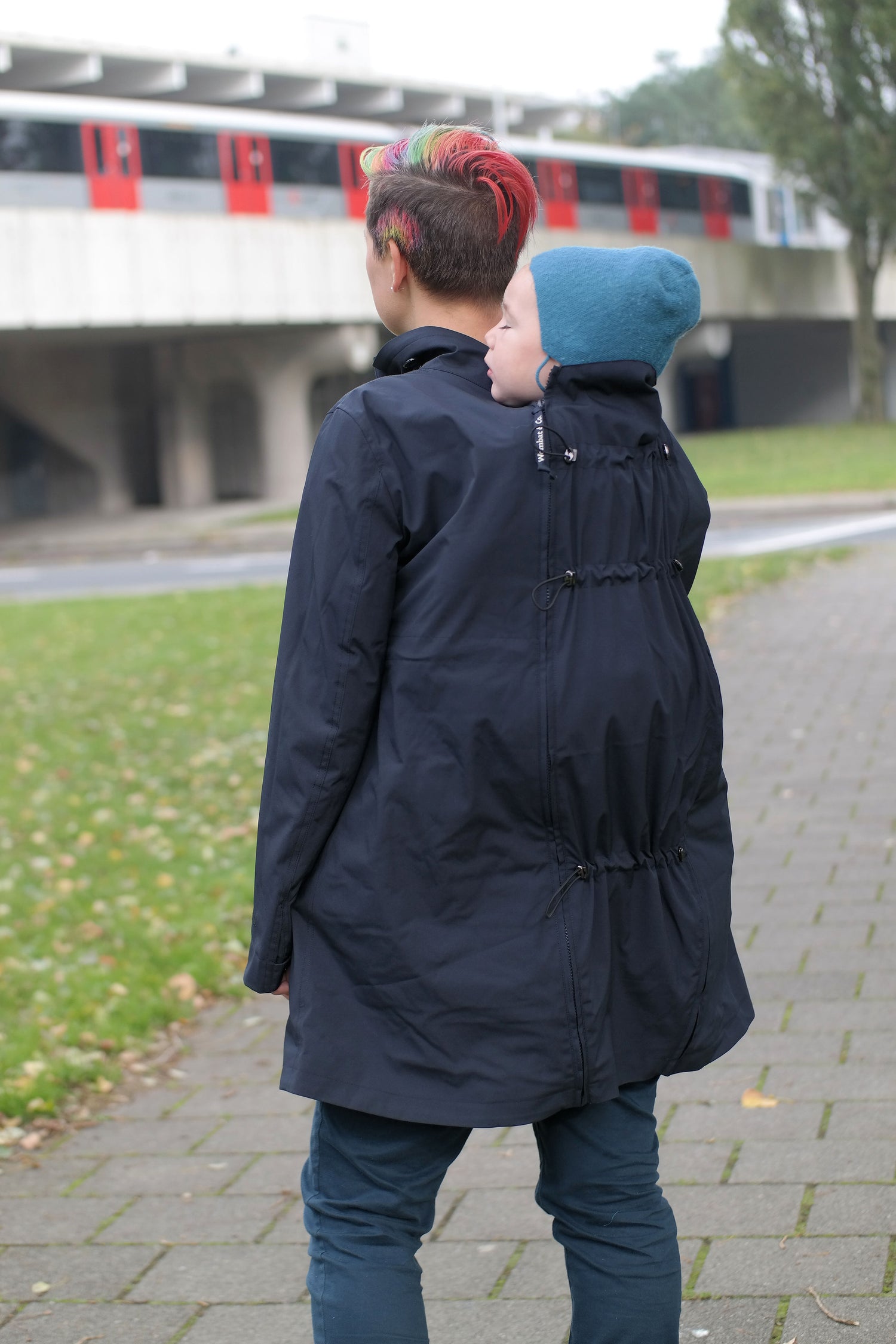 Wombat & Co. KOWARI 4-i-1 helårsjakke til gravide/bærejakke - Navy - Bærejakke - MamaMilla