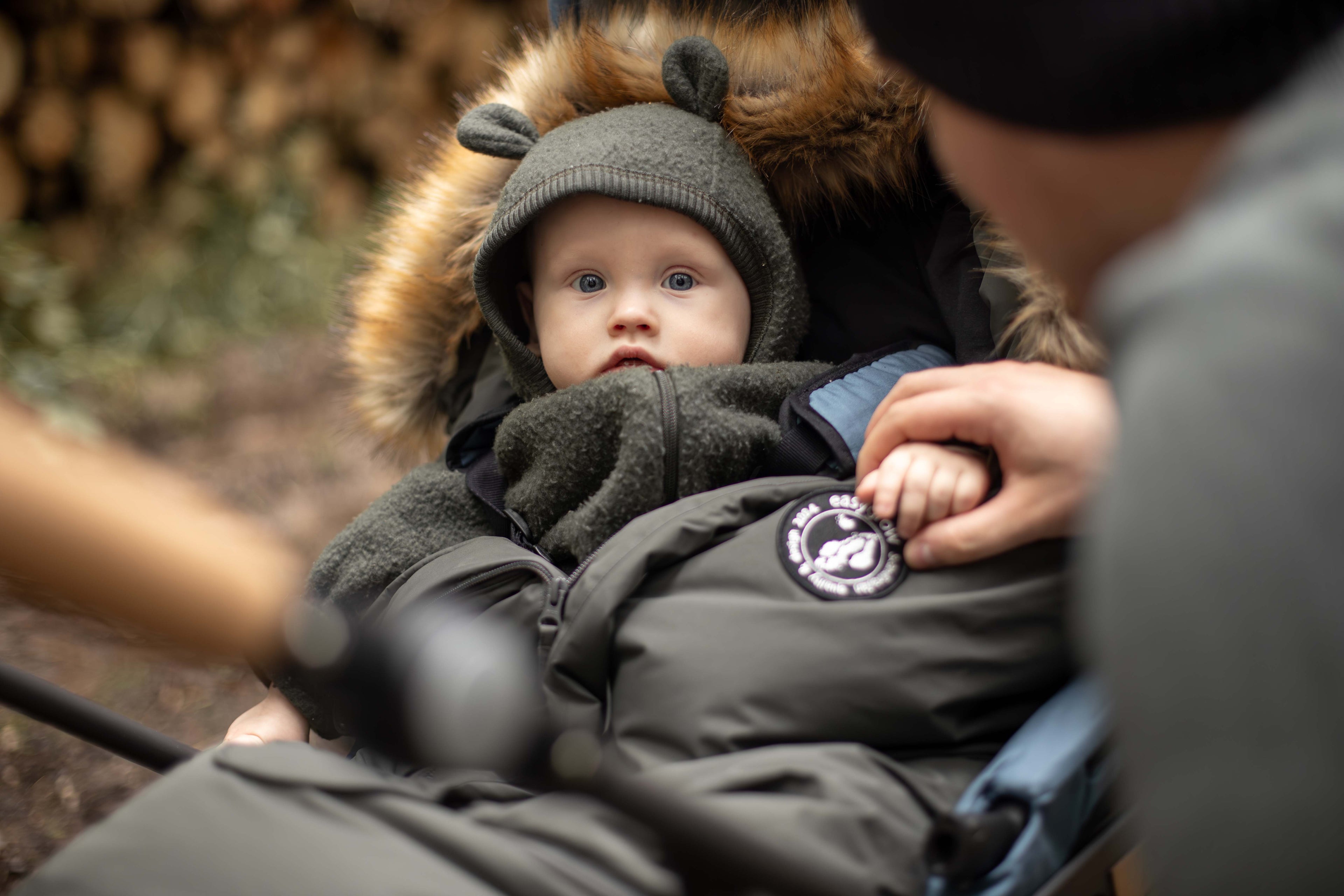 Easygrow NATURE 2025 kørepose - Sand - NYHED - Kørepose - MamaMilla