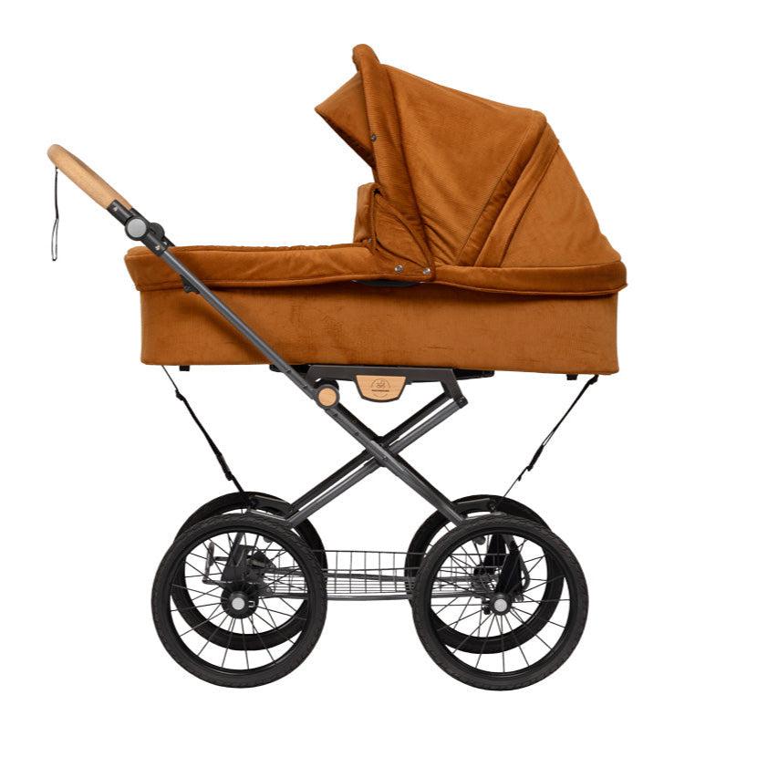 Naturkind IDA MAX - 96 cm - Cognac (fløjl) - Barnevogn med langt liggemål - MamaMilla