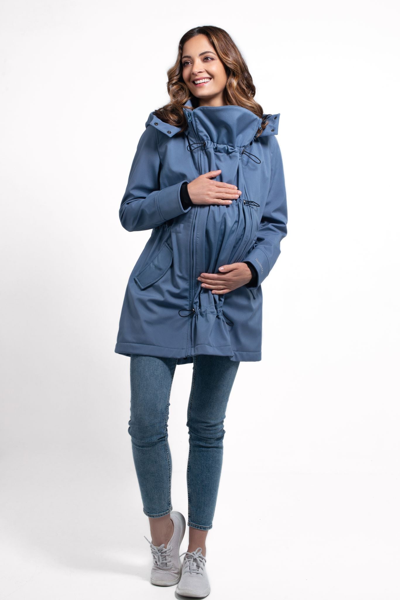 Wombat & Co. 4-i-1 softshell overgangsjakke til gravide/bærejakke - Light Blue - Bærejakke - MamaMilla