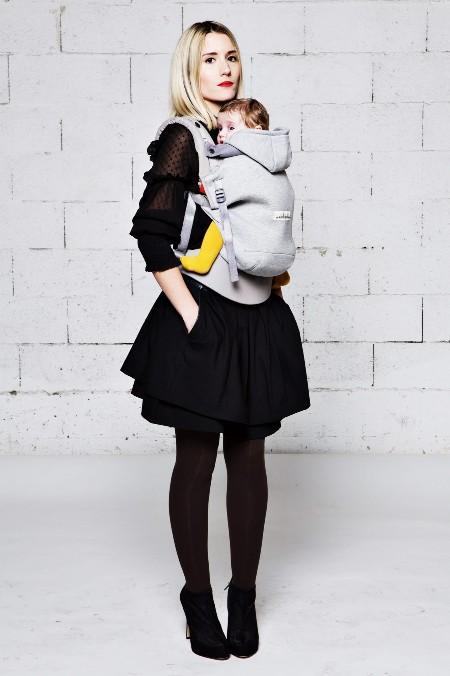 Love radius bæresele inkl. babyindsats - Hoodie carrier - Lysegrå/Athletic Grey - bæresele - MamaMilla