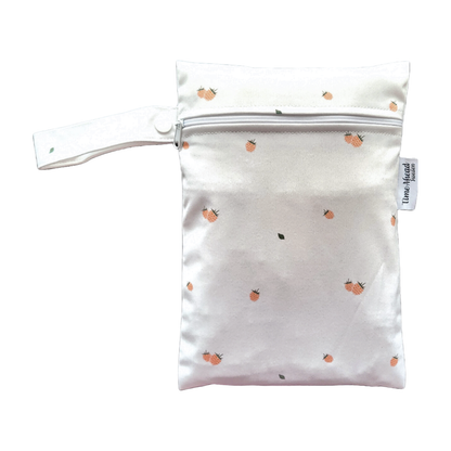 The Swedish Forest | Small wetbag: Smultron - - MamaMilla