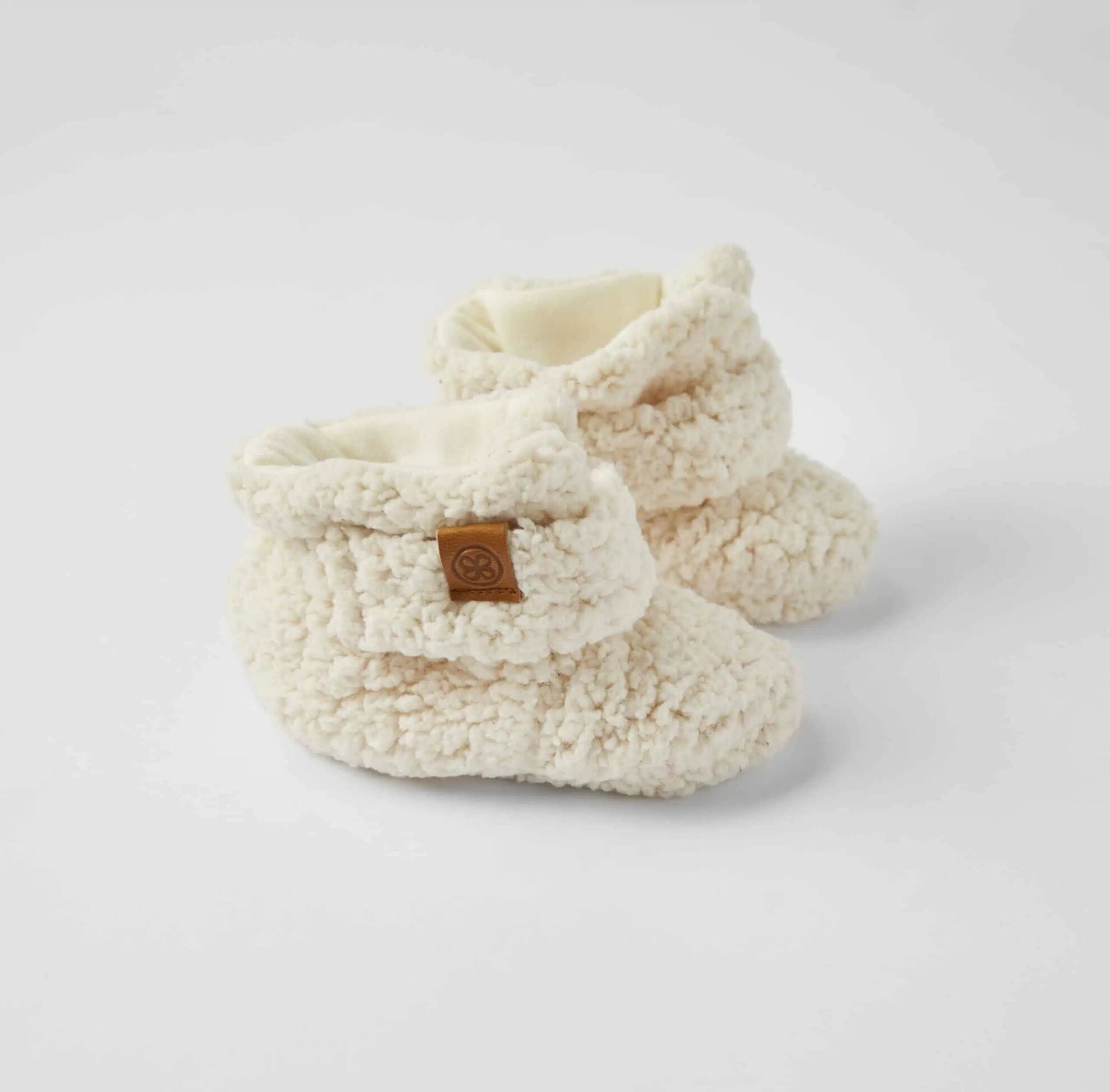 Cloby Teddy Booties - Off White 0-6m - - MamaMilla