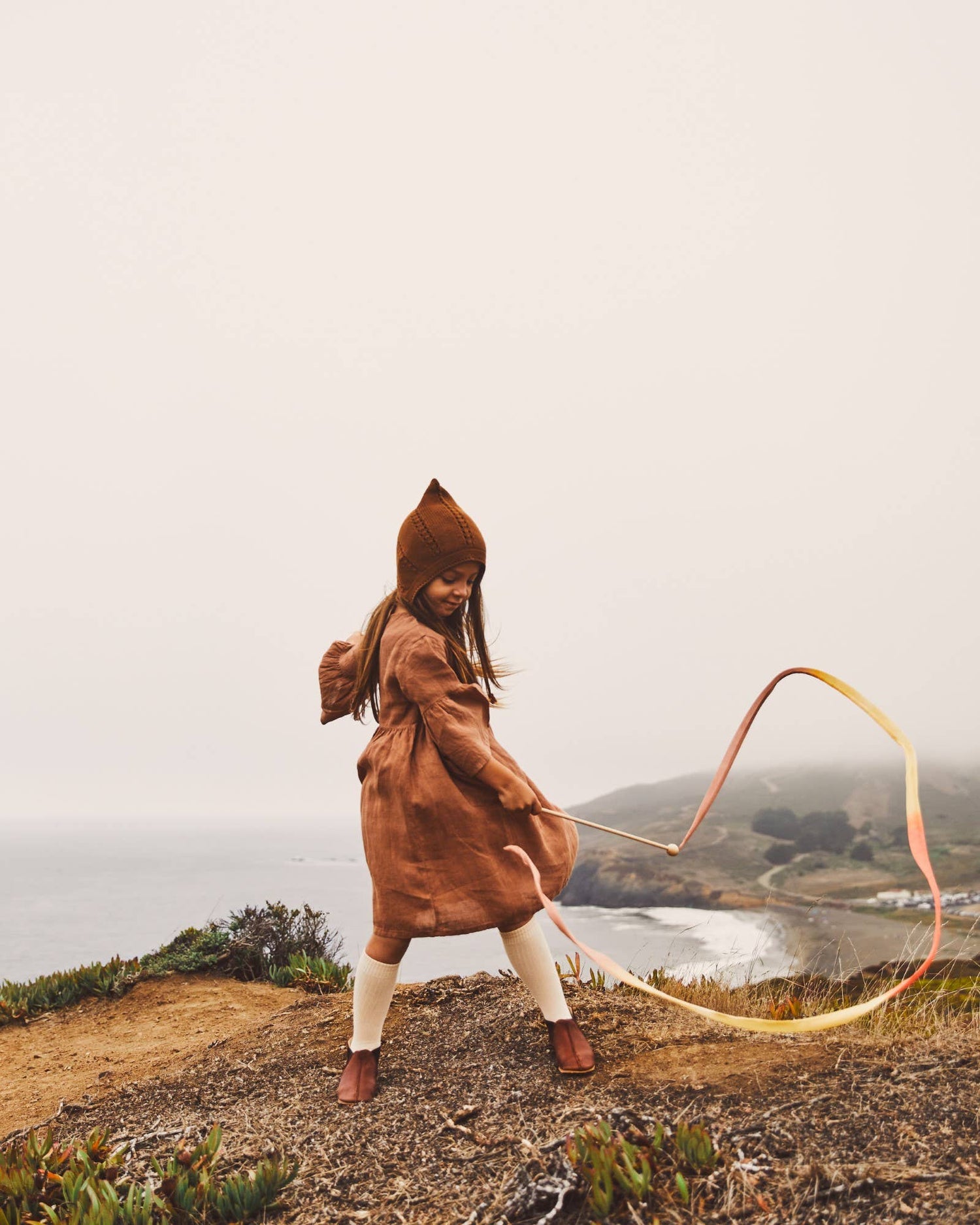 Sarahs Silk Boho Rainbow Silk &amp; Wood Streamer - Wand for Pretend Play - - MamaMilla