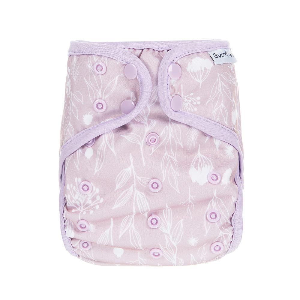 avo+cado One Size Explorer Nappy Cover - Wildpflanzen, Naturküche, Knospen, Giersch, Sand, Pampasgras, Moss, Mauve, Blätter, Kräuter, Grey, Pusteblume - - MamaMilla