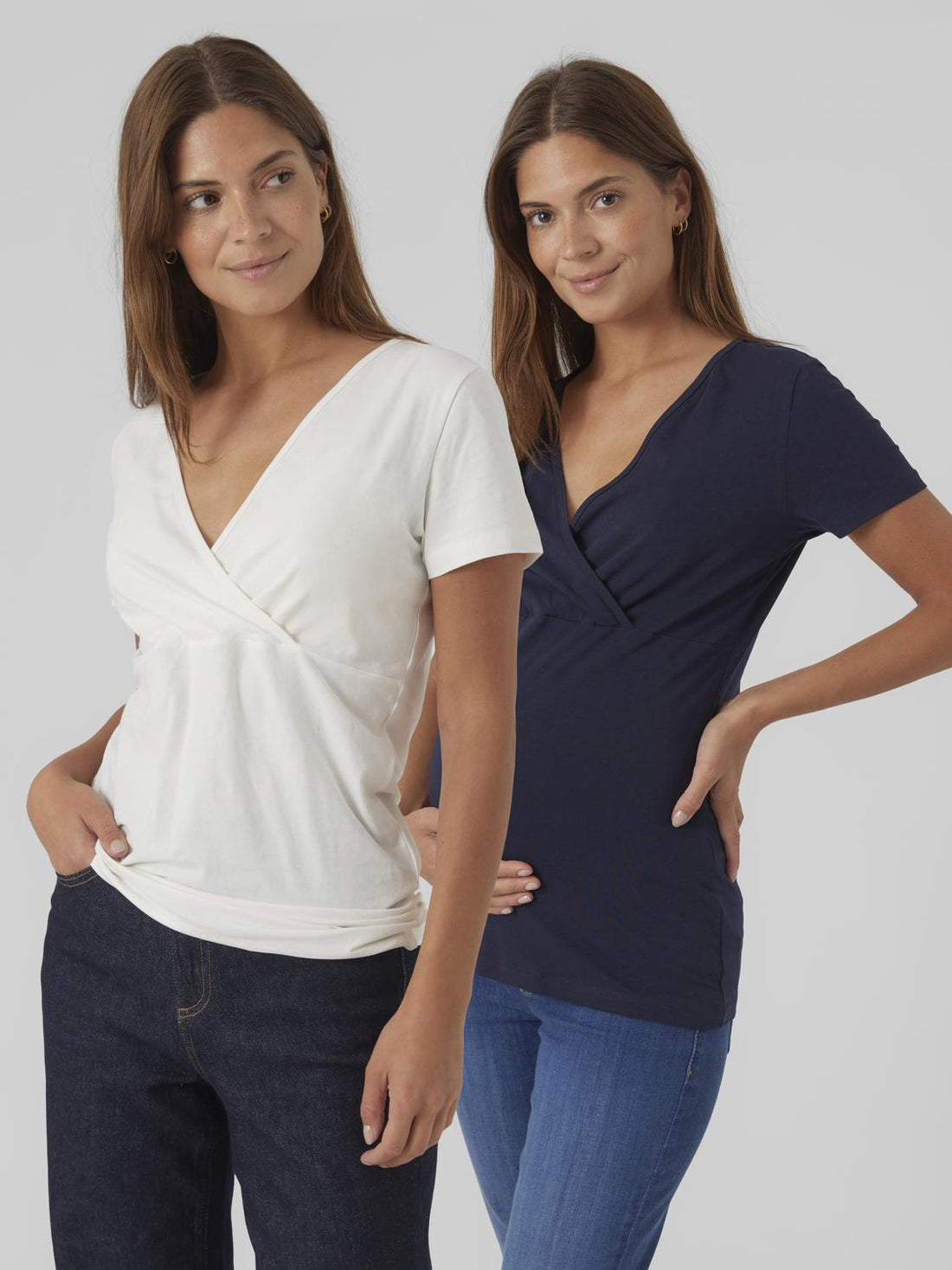 Mamalicious 2-pack Økologiske Amme T-shirts - Navy/Hvid - Ammetøj - MamaMilla