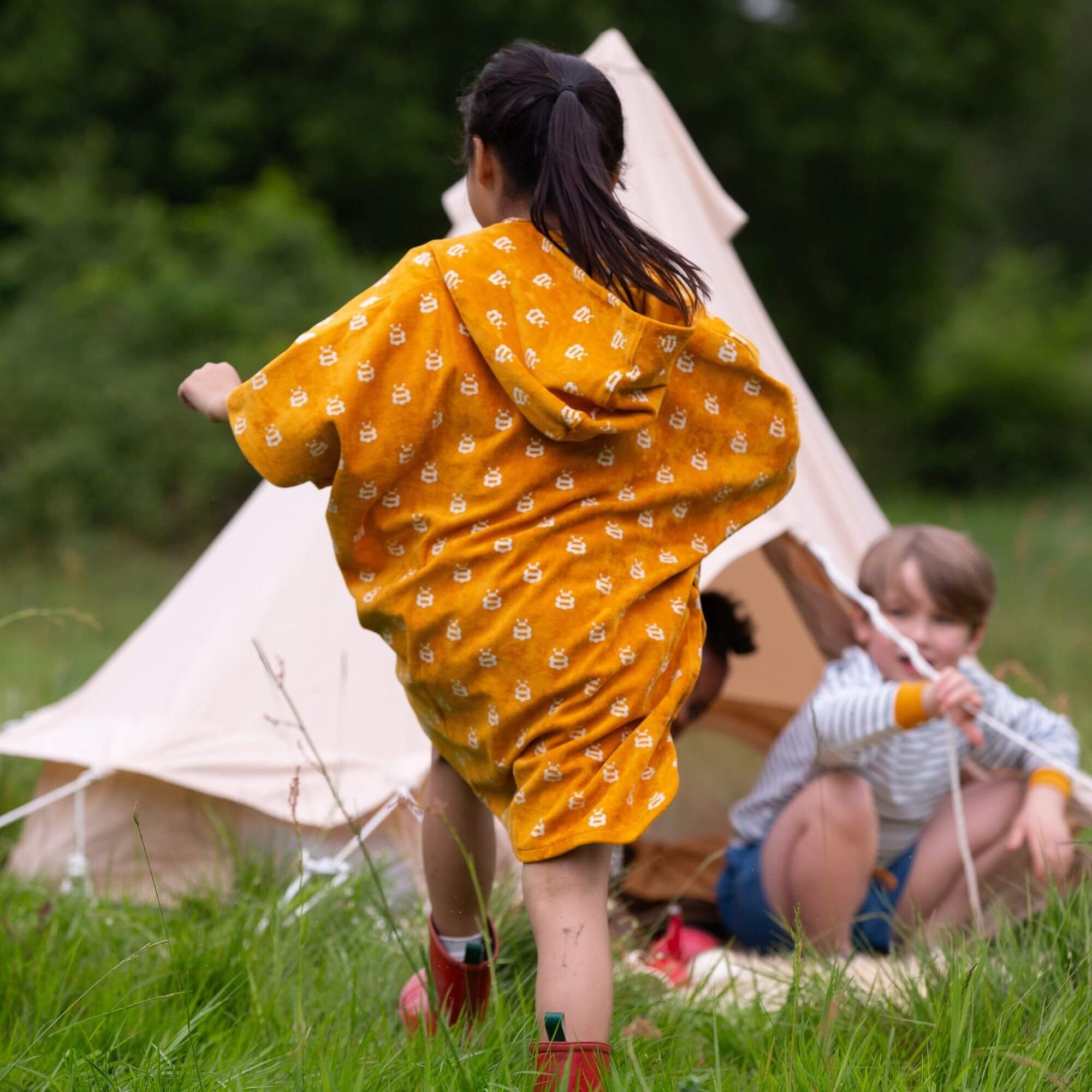 Little Green Radicals Strandponcho Med Hætte – Bier Print