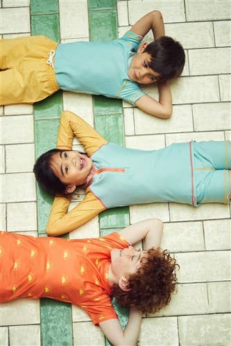 Grass &amp; Air pistache badeshorts udendørs