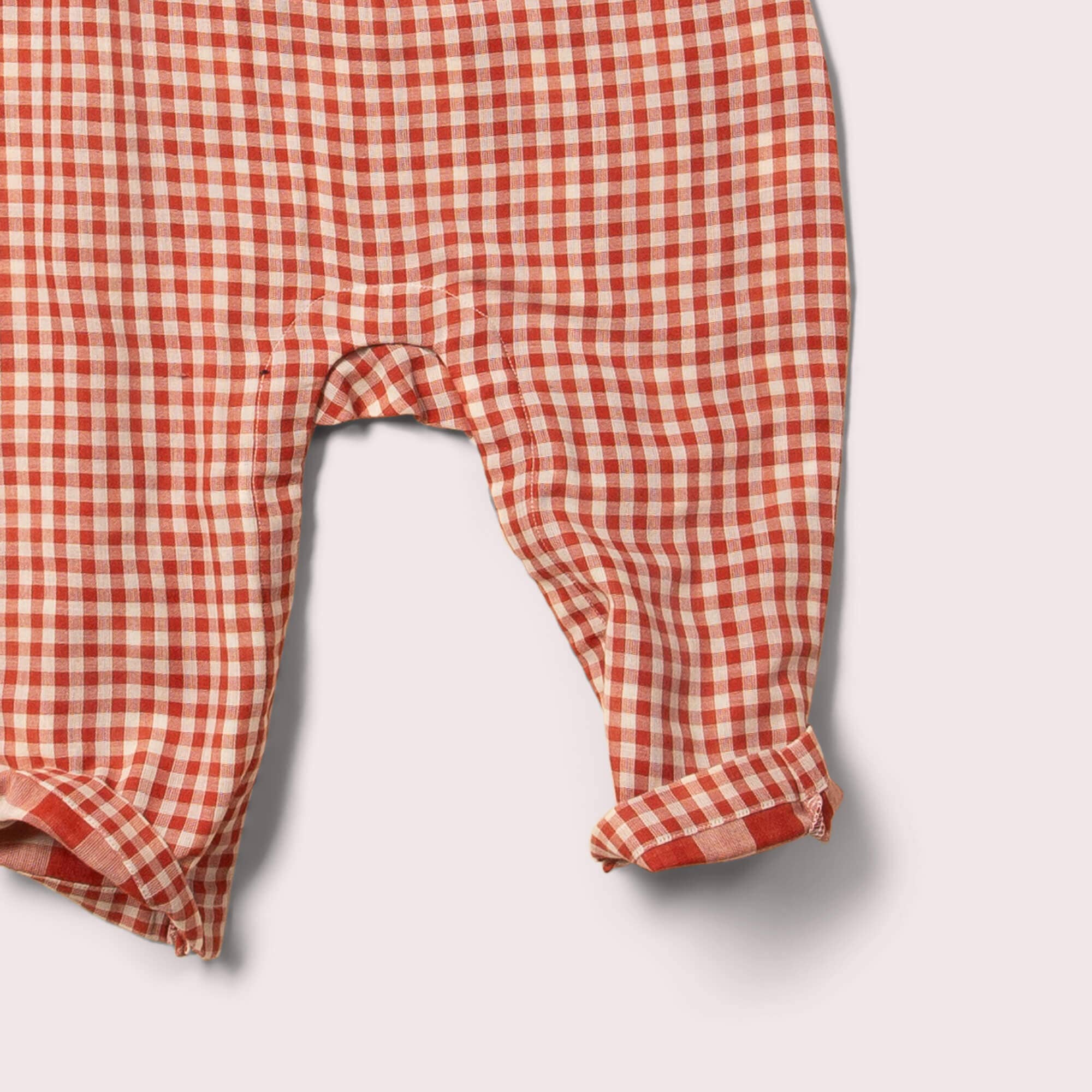 Little Green Radicals Sommerdragt Til Baby Med Flæser – Rødternet