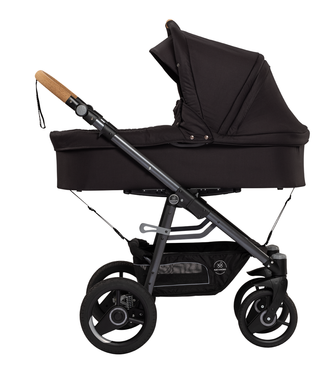 Naturkind Lux Evo Max - 96 cm - Panther (sort) - Barnevogn med langt liggemål - MamaMilla