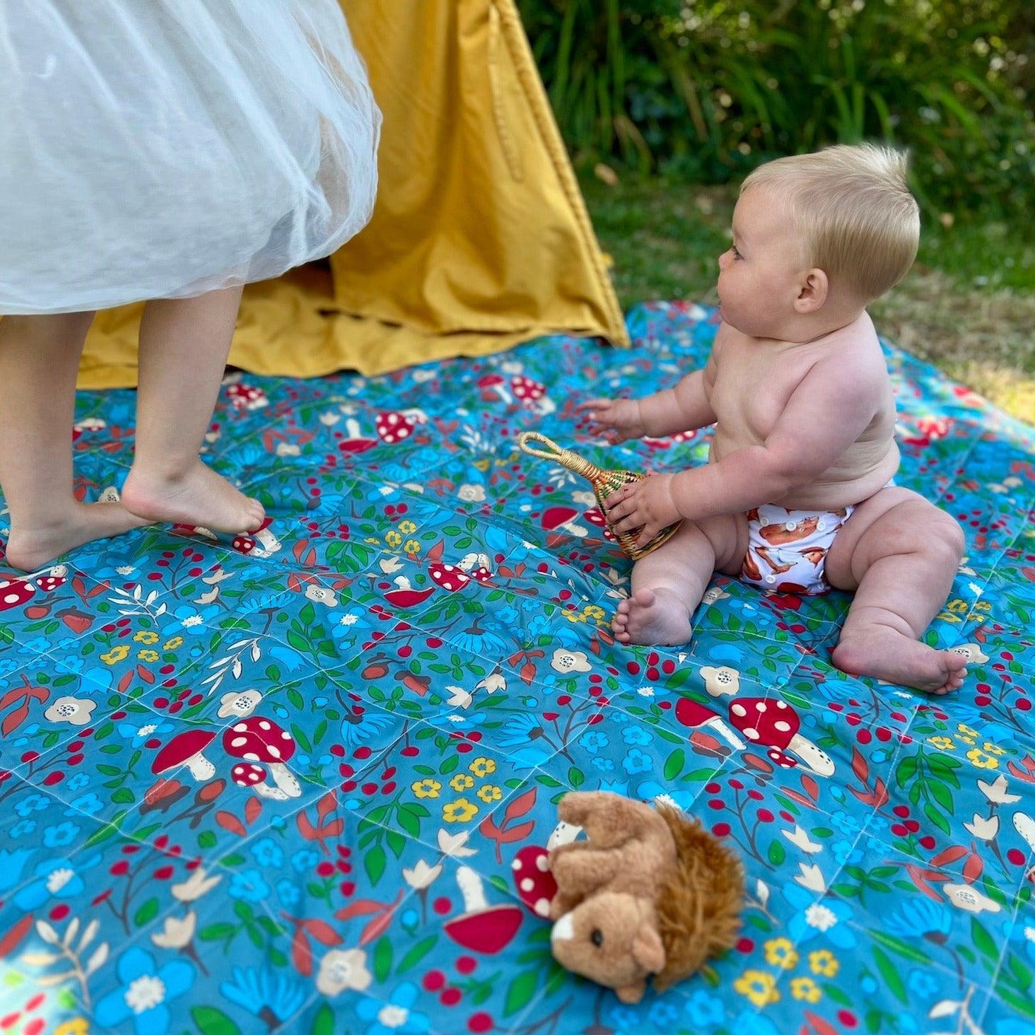 Little Lovebum Picnictæppe Jumbo Vandtæt - 2x2 m - Vandtæt picnictæppe - MamaMilla