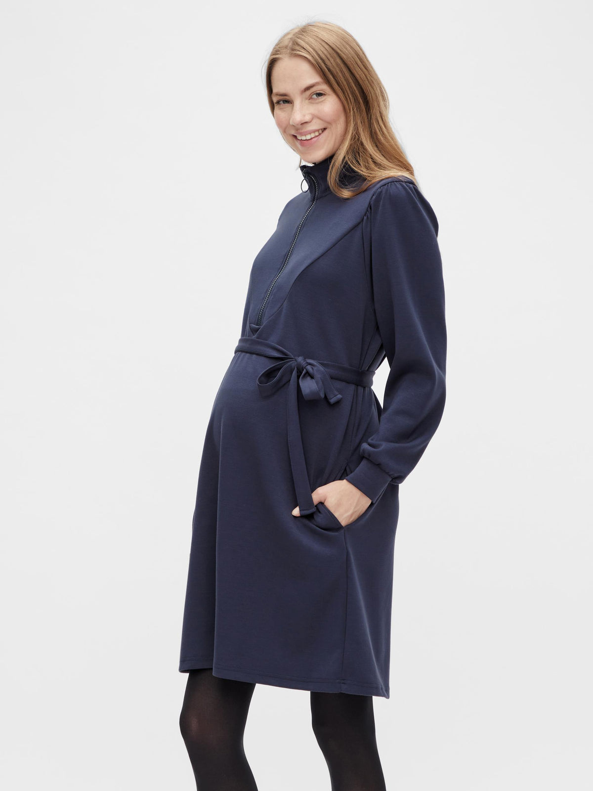 Mamalicious graviditets- og ammevenlig kjole - Parisian night - Graviditetstøj - MamaMilla