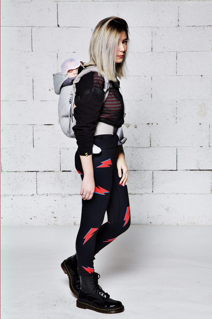 Love radius bæresele - Hoodie carrier - Lysegrå/Athletic Grey - bæresele - MamaMilla