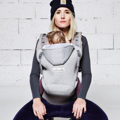 Love radius bæresele - Hoodie carrier - Lysegrå/Athletic Grey - bæresele - MamaMilla