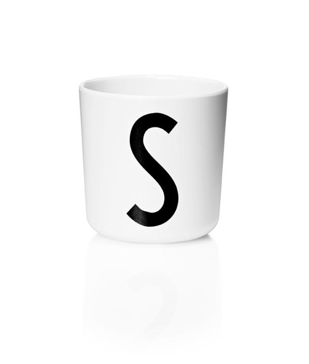 Design Letters melamin kop med bogstav - Spise-service - MamaMilla